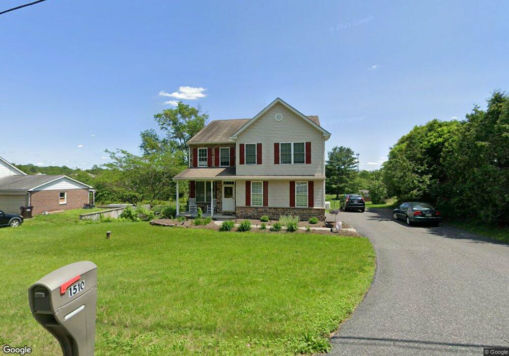 1510 Oak Rd, Pennsburg, PA 18073 - photo 1