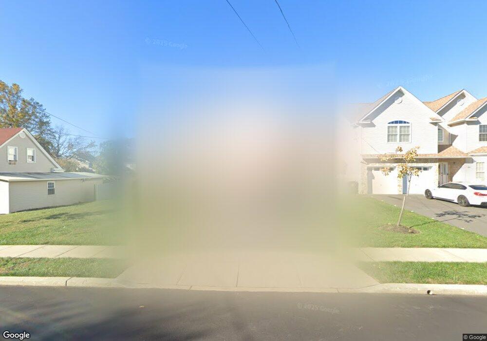 432 Beech St, Fords, NJ 08863 - photo 1