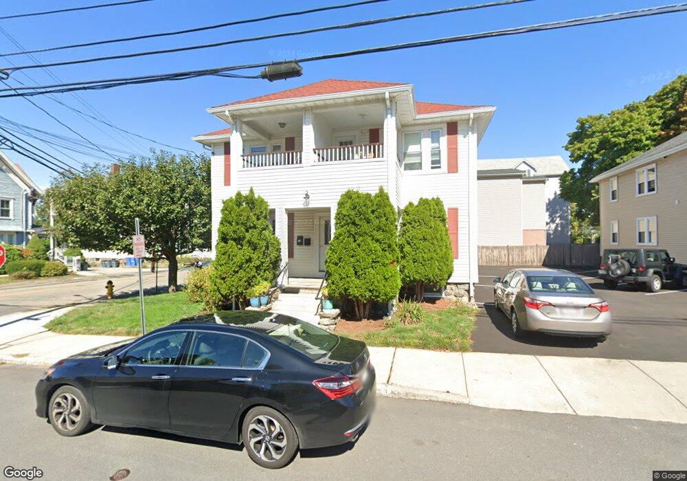 52 Cherry St unit 3, Waltham, MA 02453 - photo 1