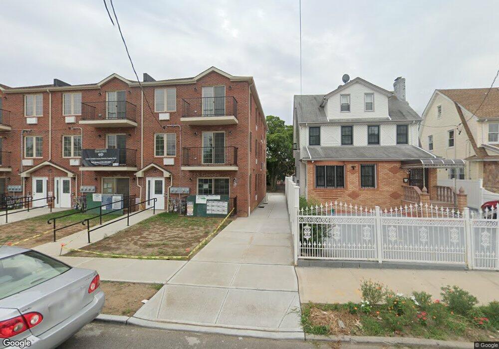 19624 91st Ave unit 2nd Fl, Hollis, NY 11423 - photo 1