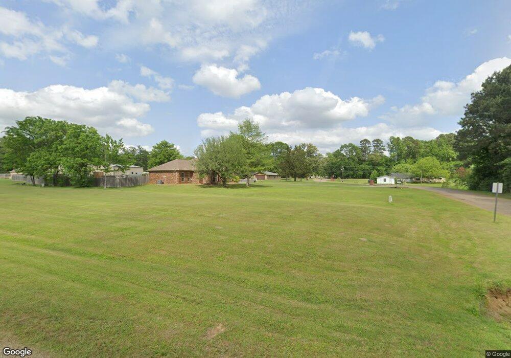 104 W Starlite Dr, Texarkana, TX 75501 - photo 1