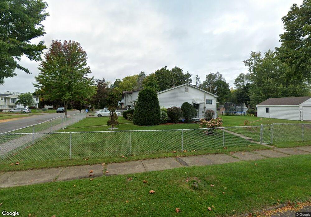 3300 Hepfer Rd, Lansing, MI 48911 - photo 1