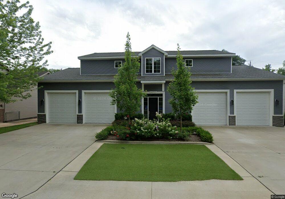 6935 Manderson Terrace, West Bloomfield, MI 48323 - photo 1