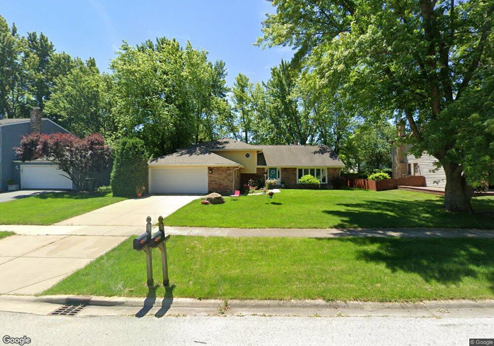 1258 Windemere Ave, Naperville, IL 60564 - photo 1