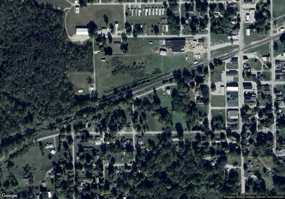 291 W Jefferson St, Andrews, IN 46702 - photo 1