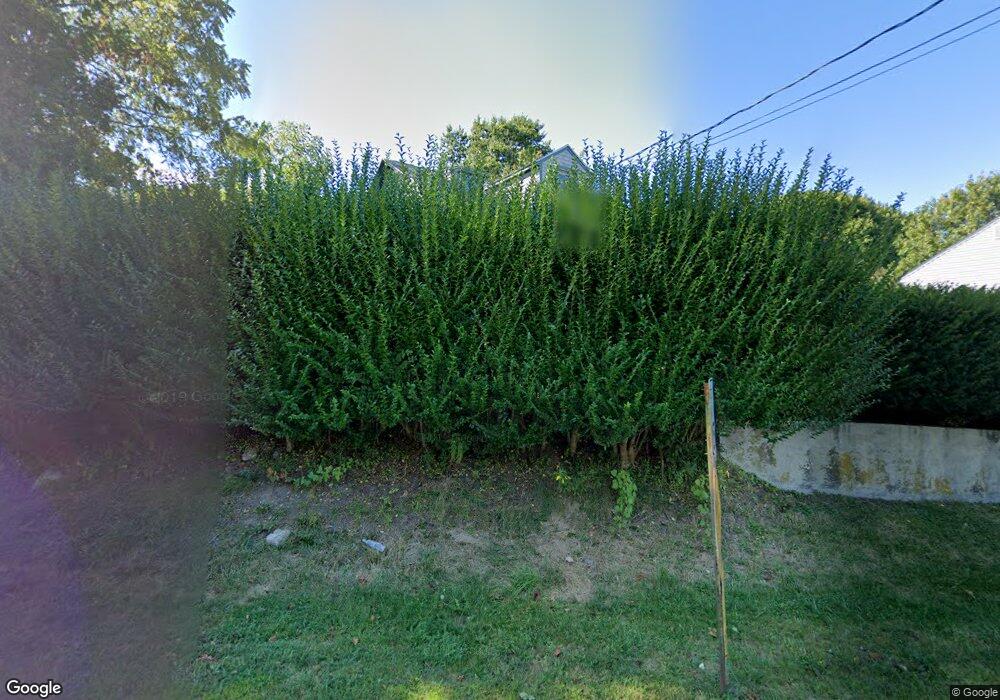 144 Green End Ave, Middletown, RI 02842 - photo 1