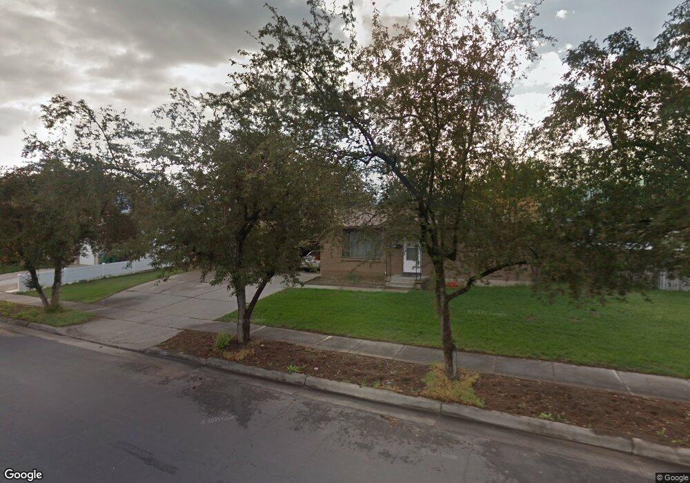 8055 S Bryce Dr, Sandy, UT 84070 - photo 1