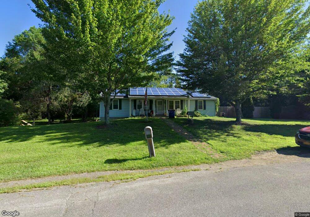 14 Hamilton Dr, Red Hook, NY 12571 - photo 1