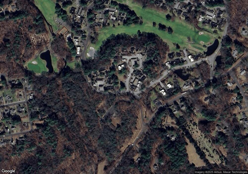 18 Great Meadow Ln unit 18, Avon, CT 06001 - photo 1