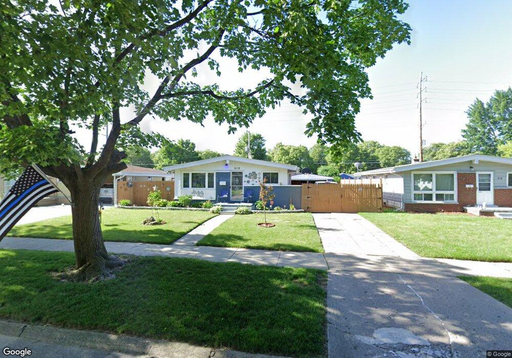 818 McKeighan Ave, Flint, MI 48507 - photo 1