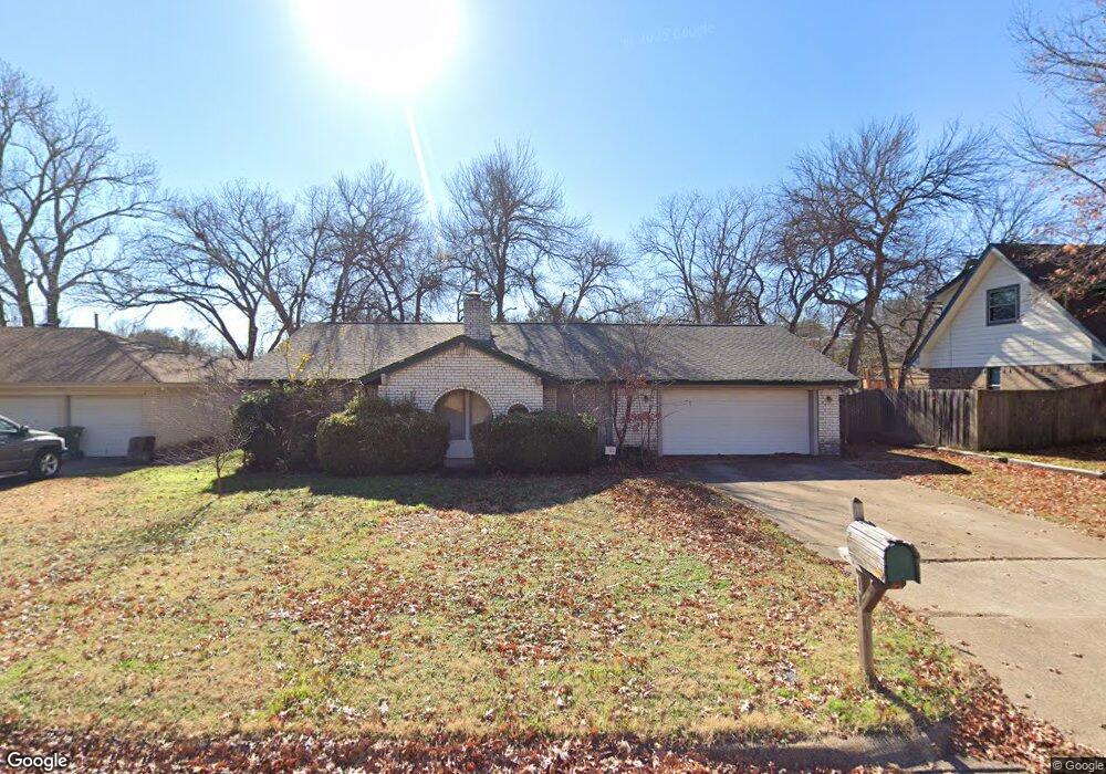 1141 Henson Dr, Hurst, TX 76053 - photo 1