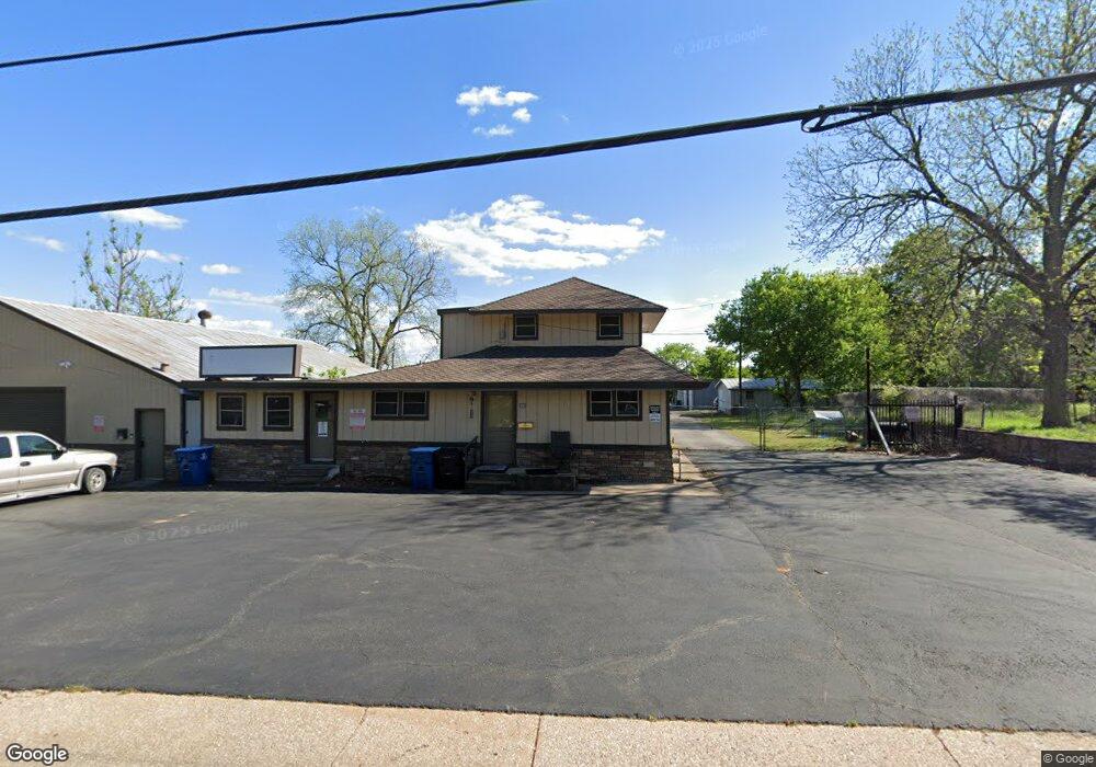 1124 W Bullock St, Denison, TX 75020 - photo 1