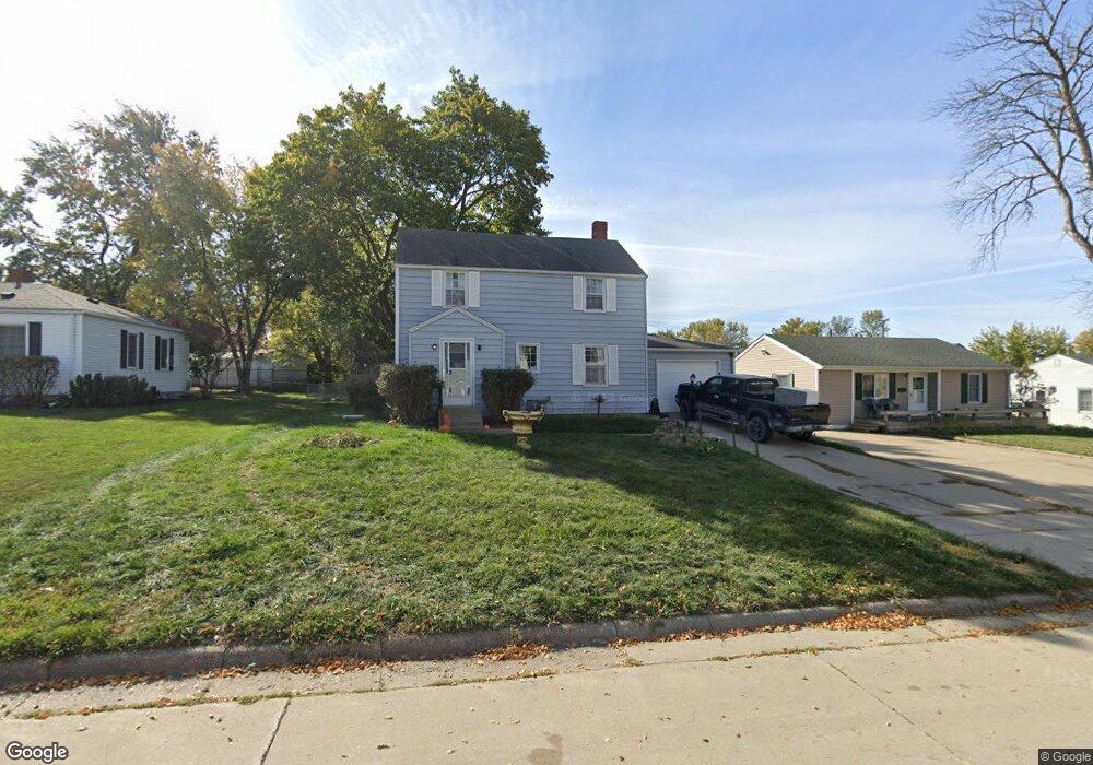 2007 S 3rd Ave E, Newton, IA 50208 - photo 1