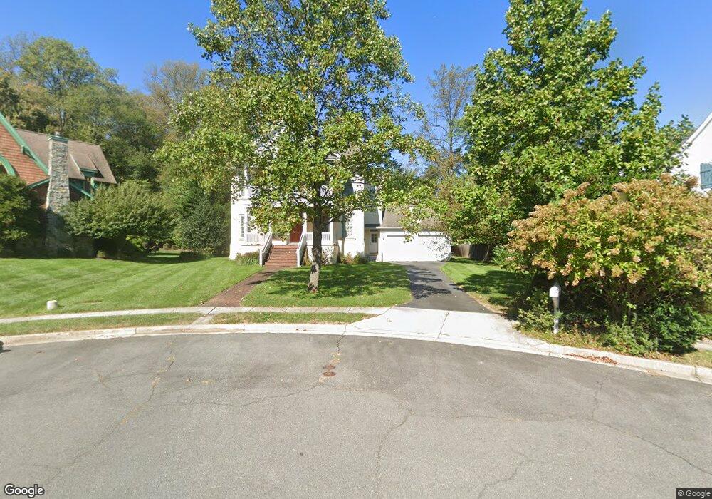 960 Nicholas Cir SE, Vienna, VA 22180 - photo 1