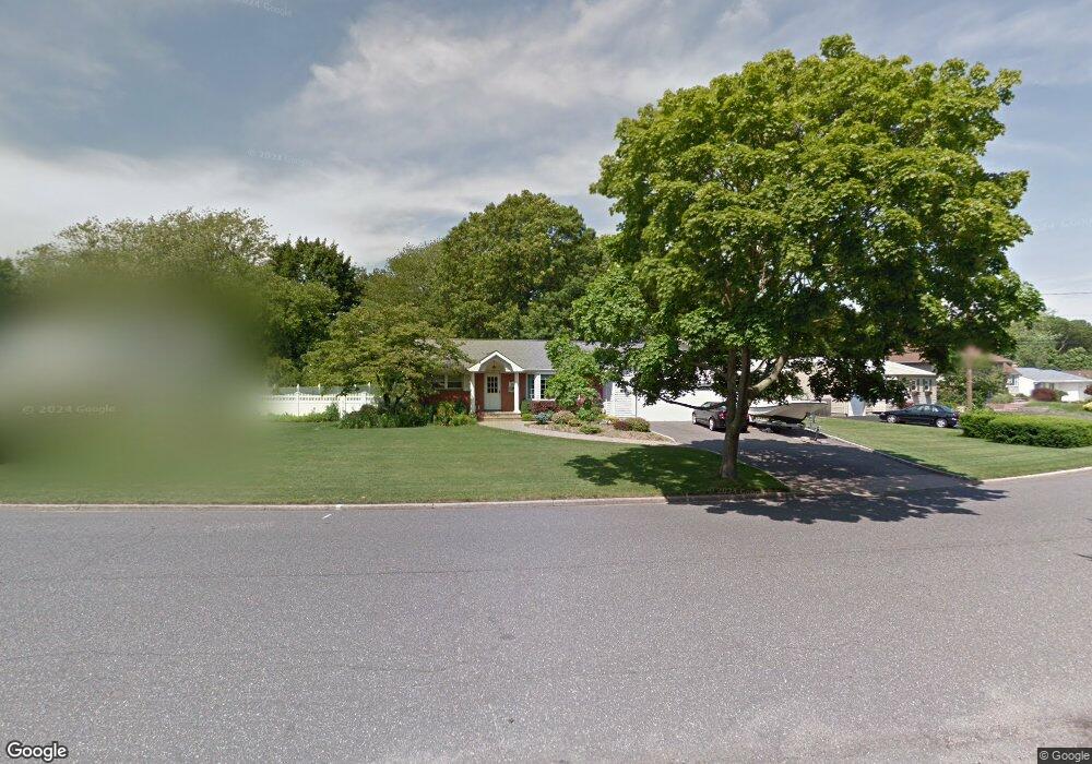 5 Ashlon Ln, ComMacK, NY 11725 - photo 1