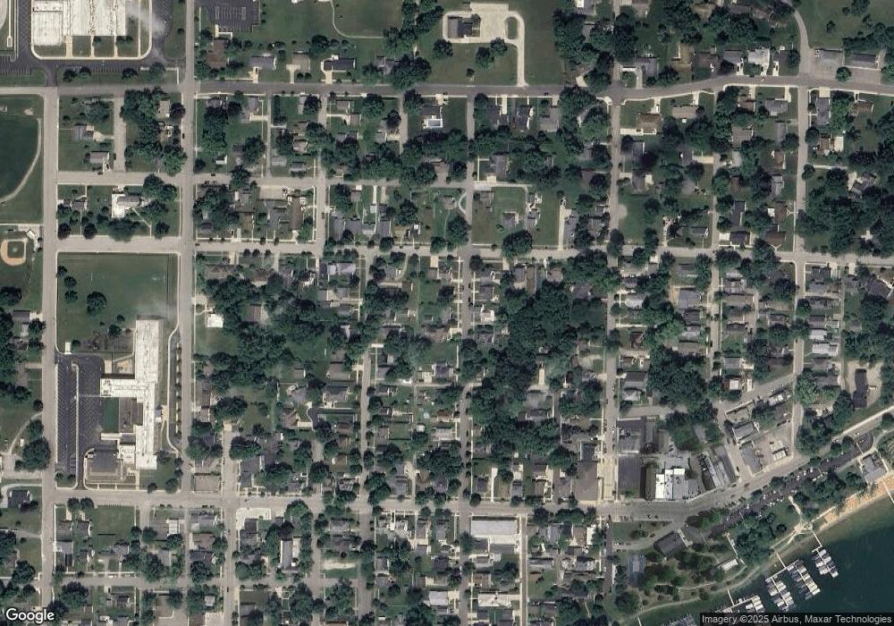 453 Lakeview St, Culver, IN 46511 - photo 1