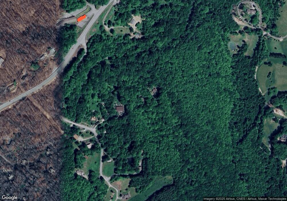 211 Crystal Ln, Banner Elk, NC 28604 - photo 1