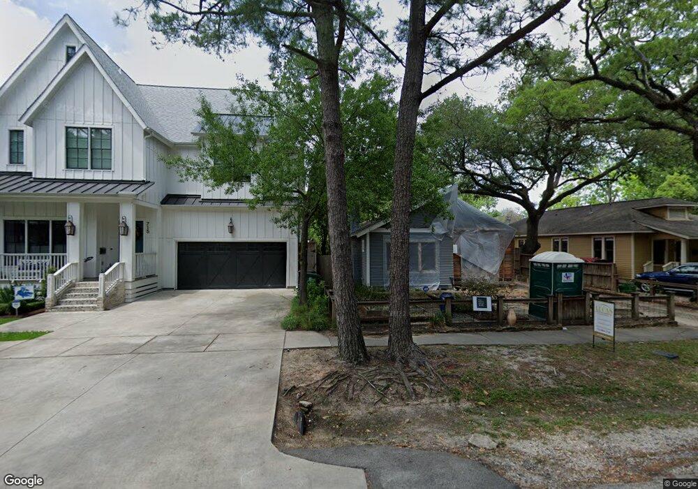 719 E 11th 1/2 St, Houston, TX 77008 - photo 1