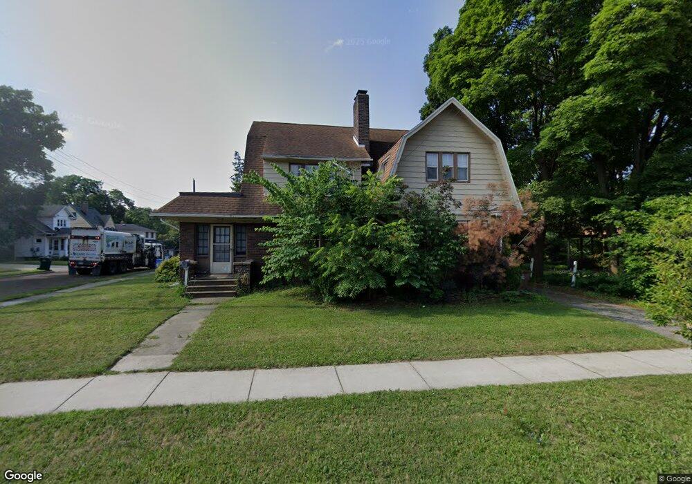 602 E Mt Hope, Lansing, MI 48910 - photo 1