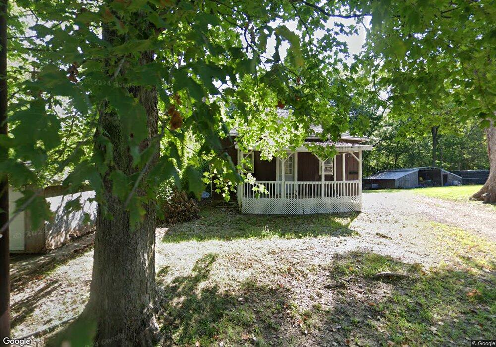 423 4th St, Columbus Junction, IA 52738 - photo 1