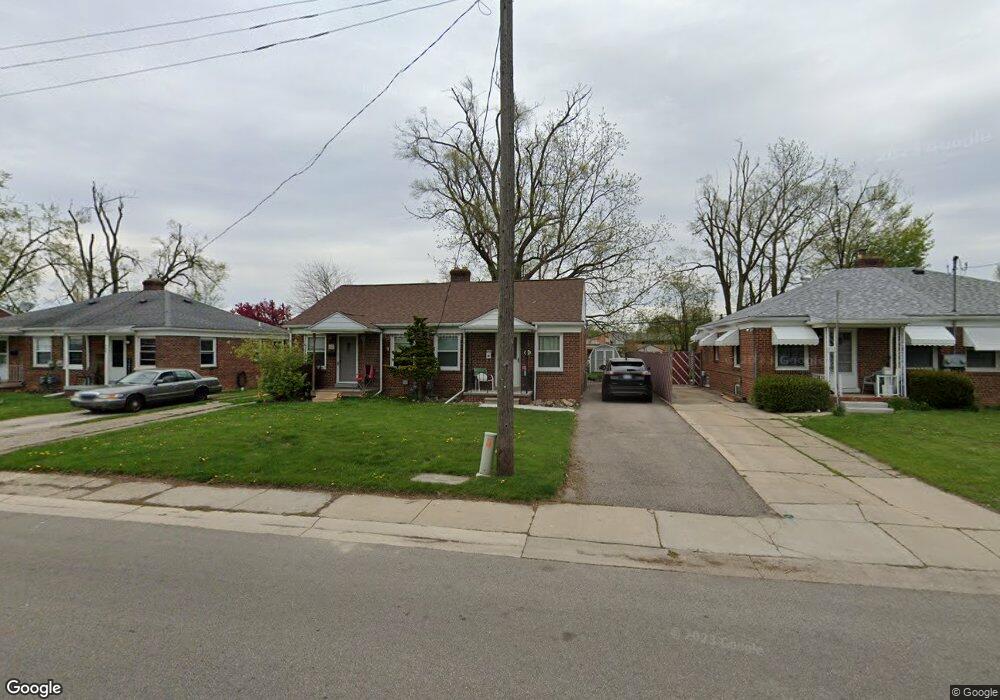 458 Northwestern Dr, Adrian, MI 49221 - photo 1