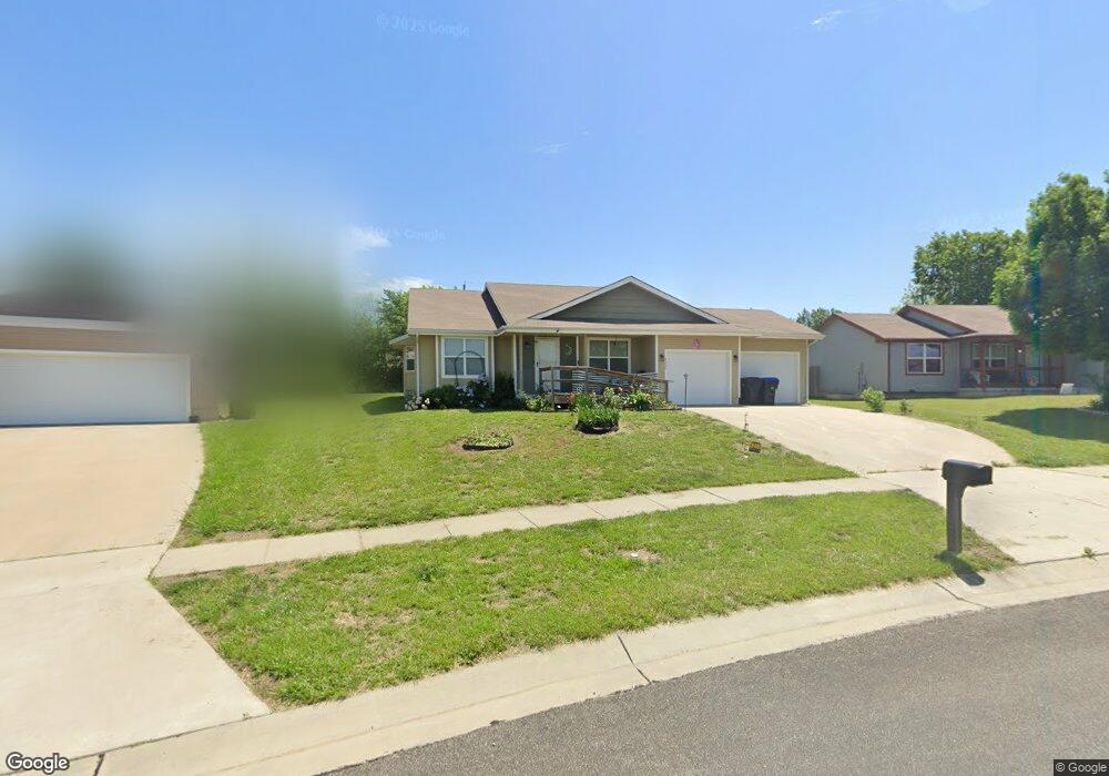 4230 SE Chisolm Rd, Topeka, KS 66609 - photo 1