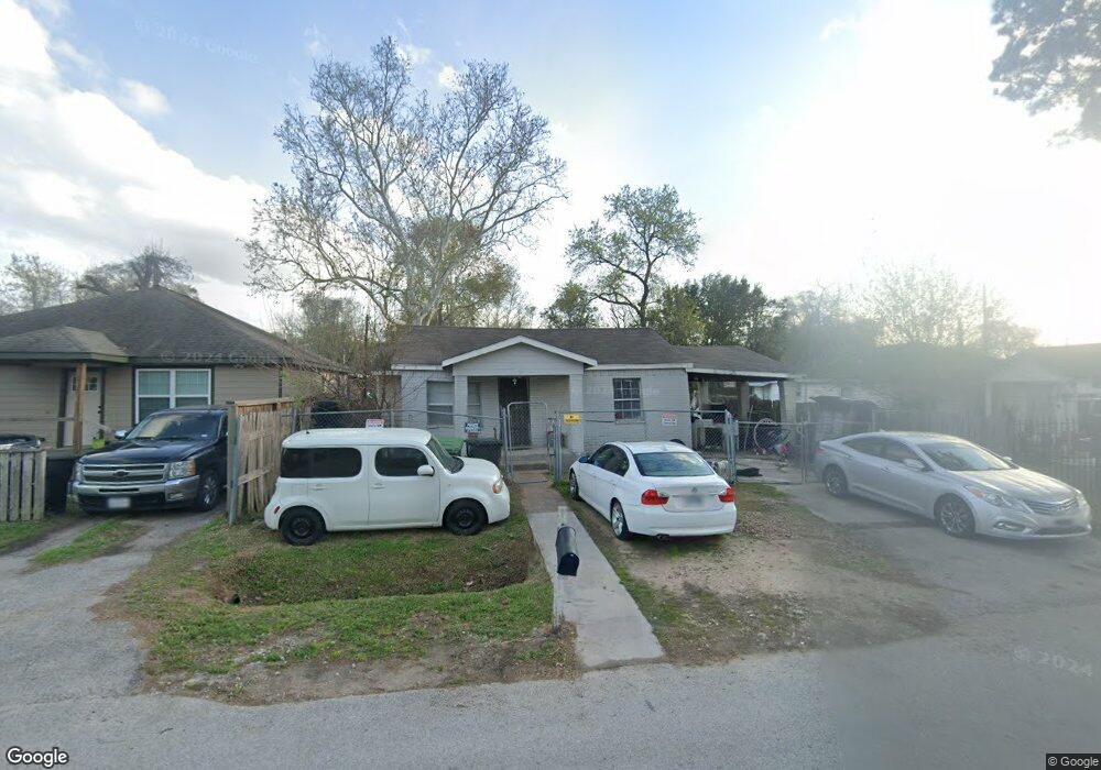 1081 Marjorie St, Houston, TX 77088 - photo 1