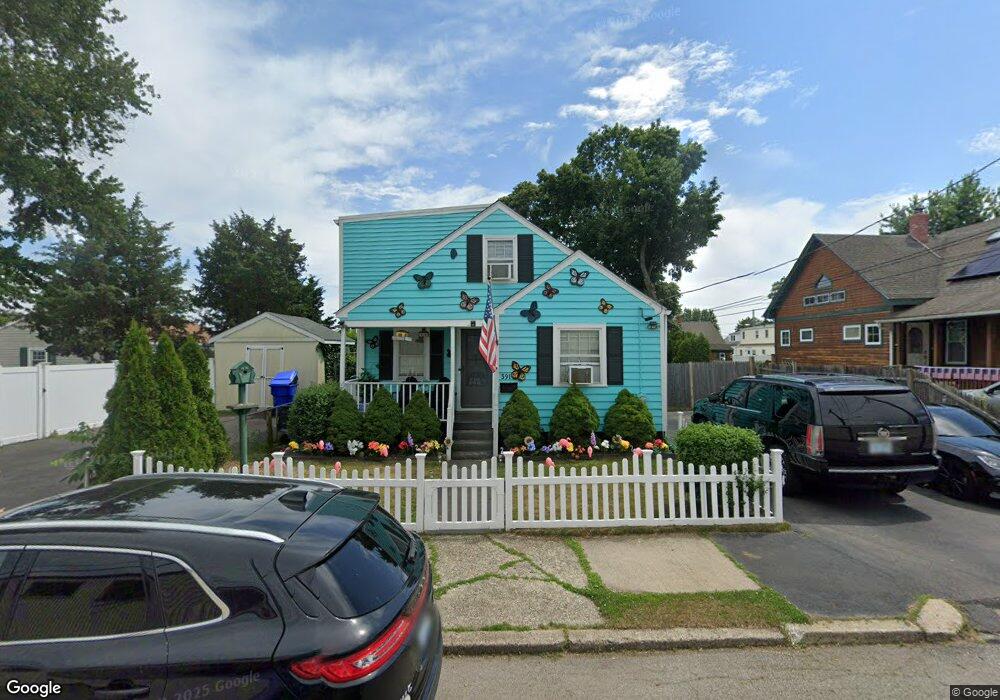 391 Carter Ave, Pawtucket, RI 02861 - photo 1