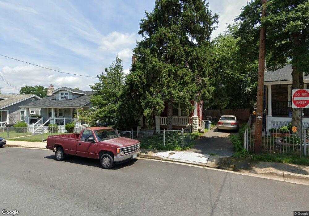 4912 Taylor St, Bladensburg, MD 20710 - photo 1