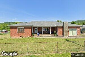 45 Walnut St, Ansted, WV 25812