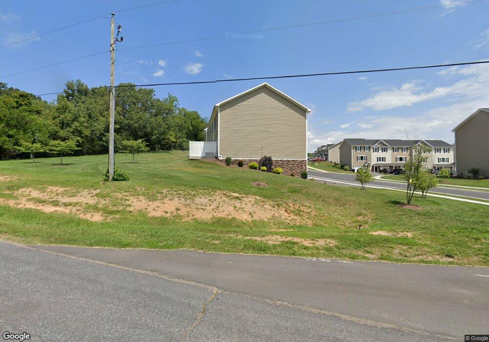 1236 Bluemoon Dr, Rockingham, VA 22801 - photo 1