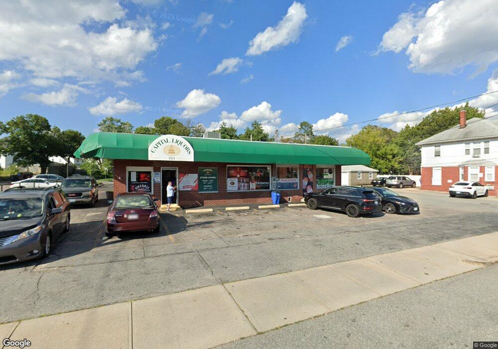 811 Park Ave, Cranston, RI 02910 - photo 1