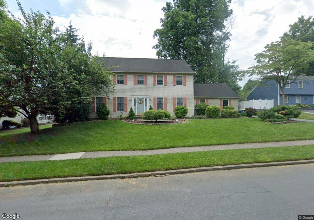 5250 Hanover Dr, Allentown, PA 18106 - photo 1