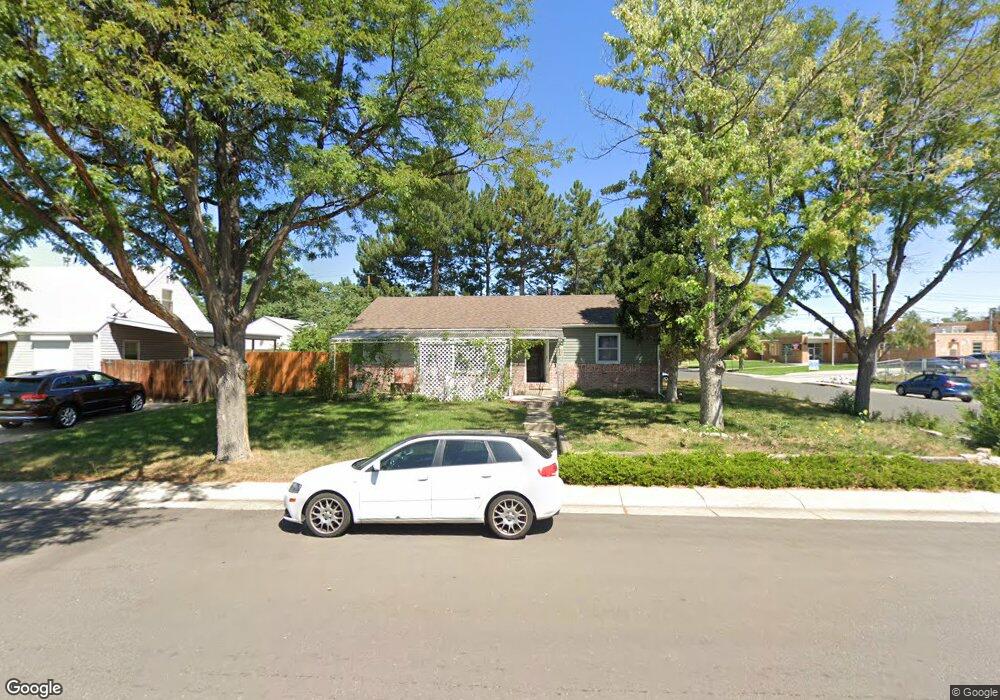 10799 E Lowry Place, Aurora, CO 80010 - photo 1