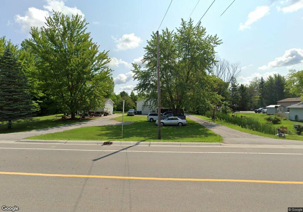 2384 N Eastman Rd, Midland, MI 48642 - photo 1