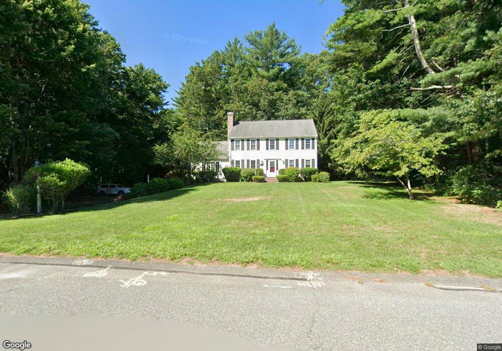 198 Edgewater Dr, Pembroke, MA 02359 - photo 1