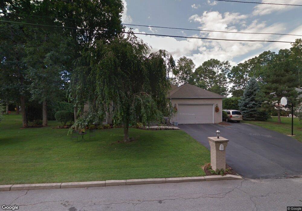 15 Pheasant Hill Ln, Cranston, RI 02921 - photo 1