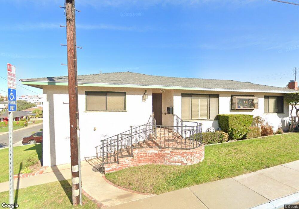 203 E Sycamore Ave, El Segundo, CA 90245 - photo 1