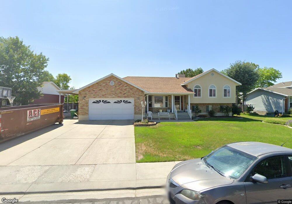 7250 S 2530 W, West Jordan, UT 84084 - photo 1