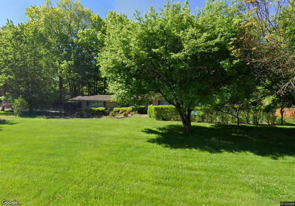 5161 Briarcrest Dr, Flint, MI 48532 - photo 1