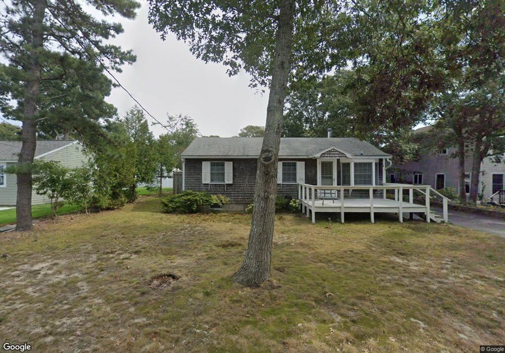 282 Edgewater Dr W, East Falmouth, MA 02536 - photo 1