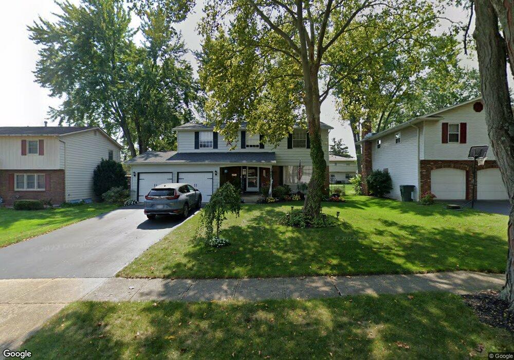 1887 Cedar Willow Dr, Columbus, OH 43229 - photo 1