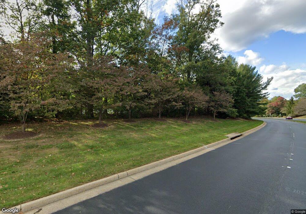 1371 Garden Wall Cir, Reston, VA 20194 - photo 1