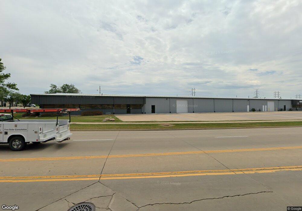 967 33rd Ave SW, Cedar Rapids, IA 52404 - photo 1