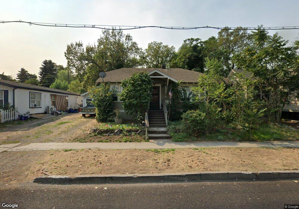 804 E 8th St, the Dalles, OR 97058 - photo 1