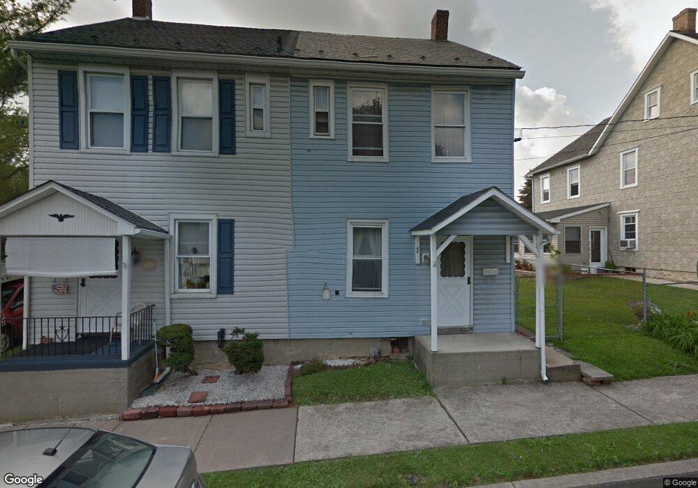 44 S Whitfield St, Nazareth, PA 18064 - photo 1