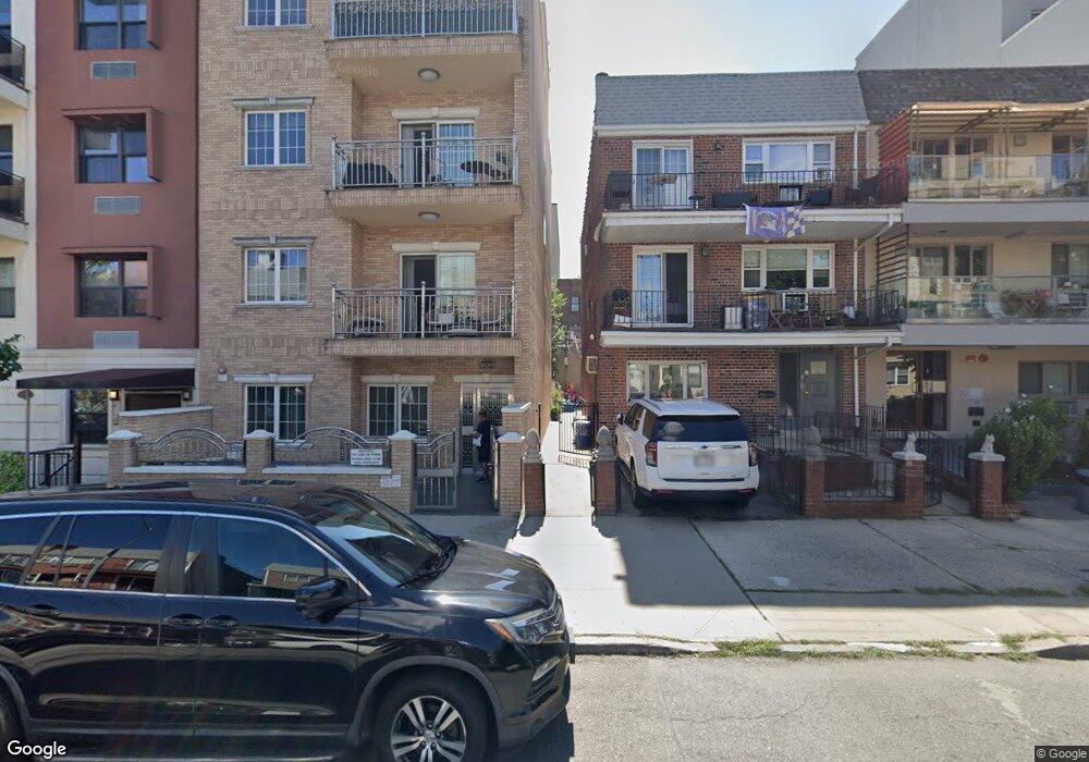 3039 38th St, Long Island City, NY 11103 - photo 1