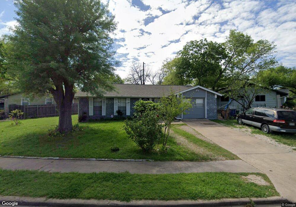 8800 Bridgeport Dr, Austin, TX 78758 - photo 1