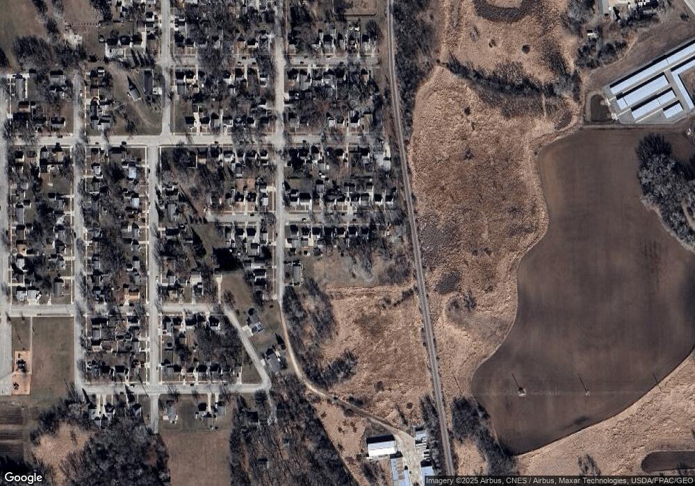 908 14th Ave SE, Austin, MN 55912 - photo 1