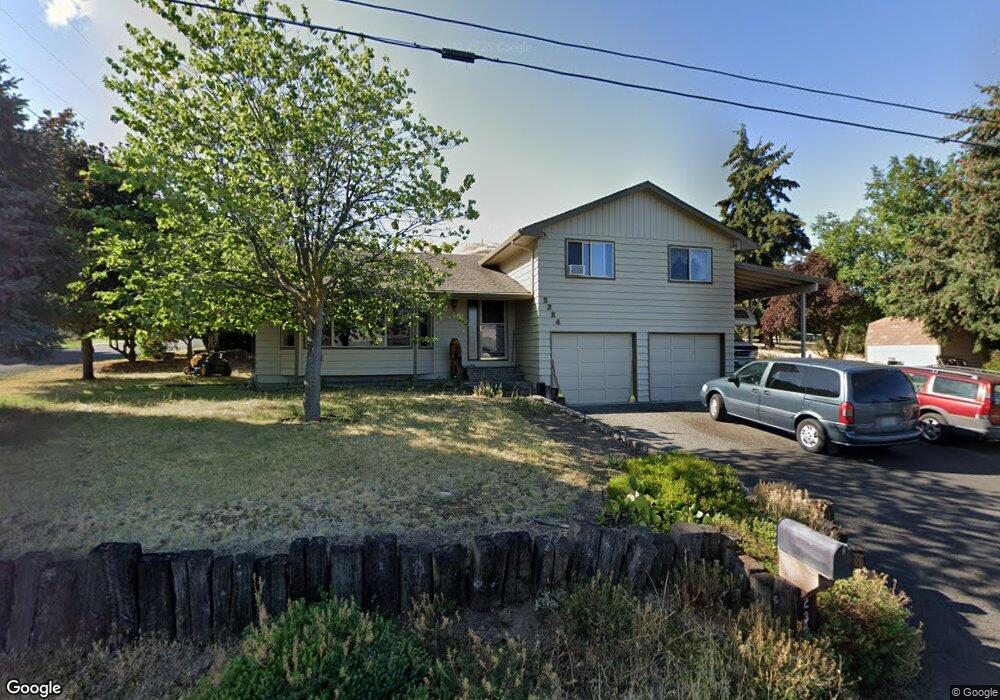 2324 E 16th St, the Dalles, OR 97058 - photo 1